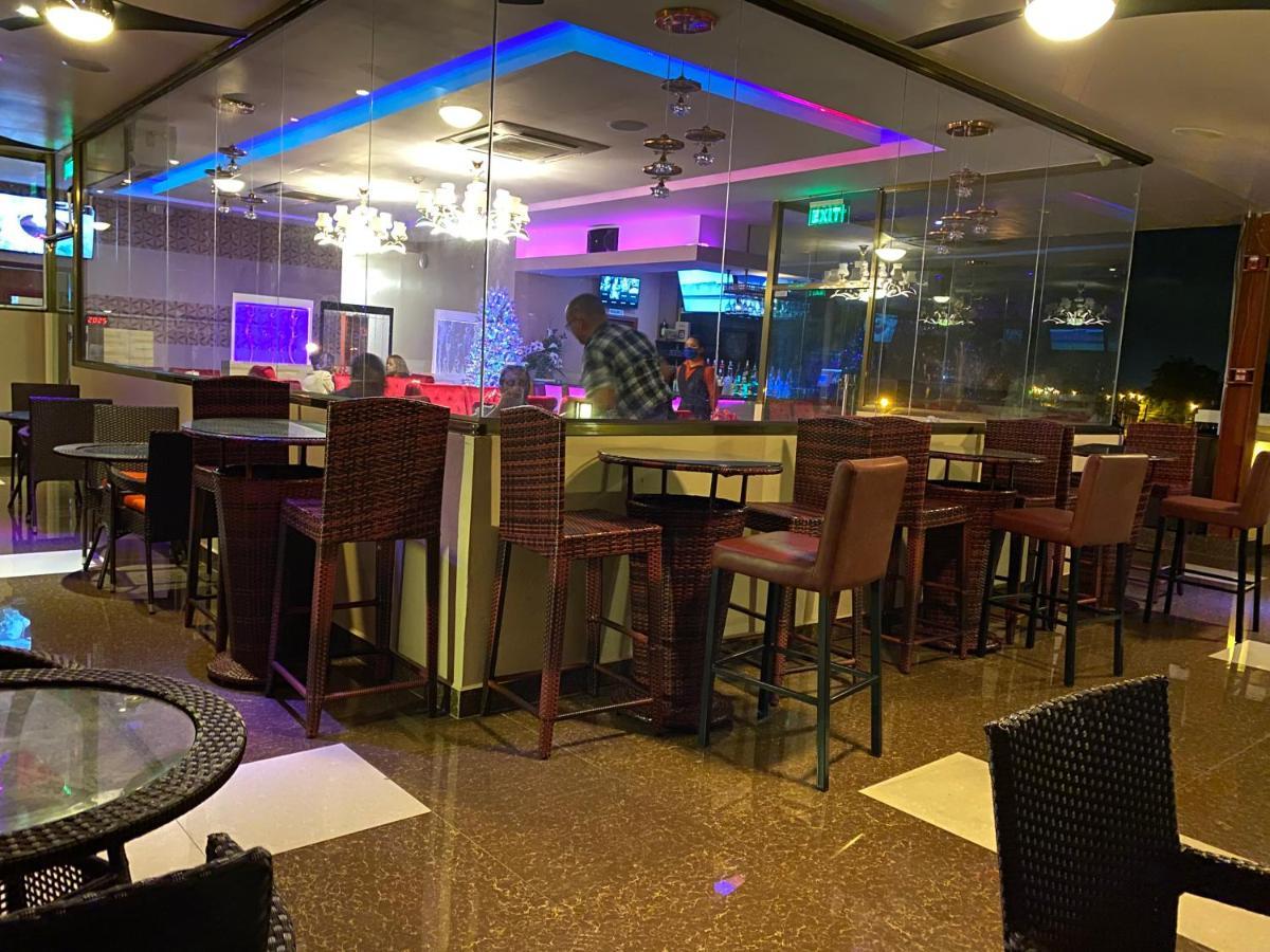 Grand Diamond Hotel Trinidad Piarco Exterior foto